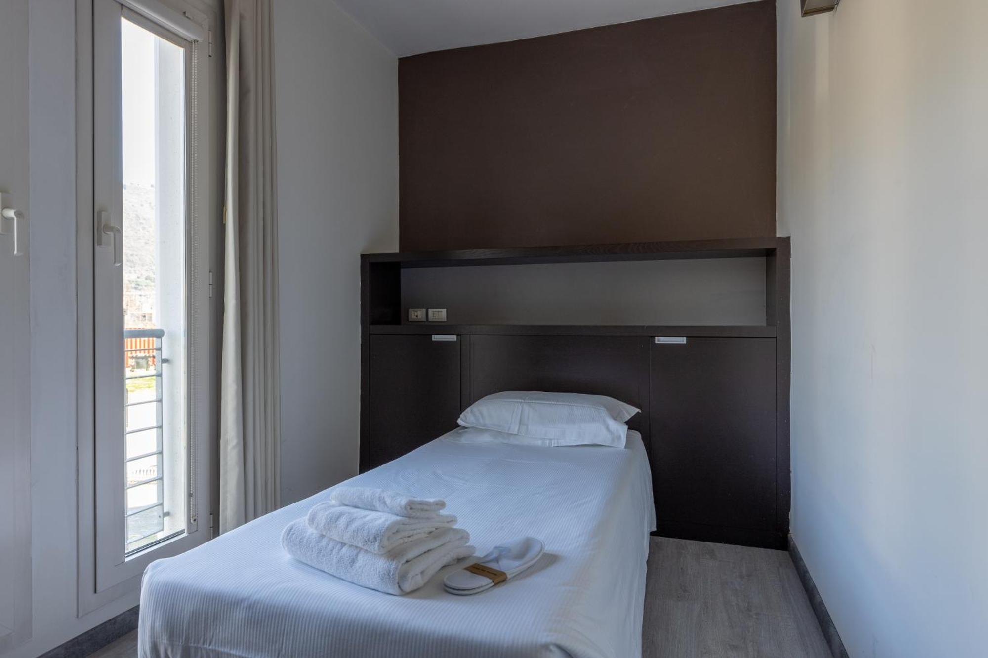 Wall Art Hotel & Residence Prato  Zewnętrze zdjęcie